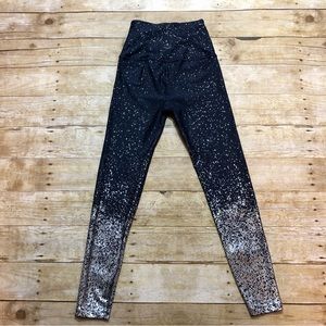 Beyond Yoga Alley Ombre High Waisted Midi Legging Dark Blue And Silver